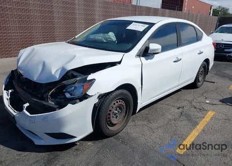 2018 Nissan Sentra S из США, поврежденный, VIN 3N1AB7AP6JY257371